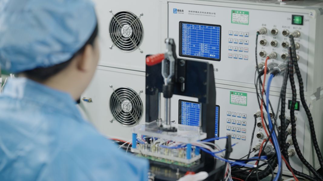Shenzhen Kinglisheng New Energy Technology Co., Ltd. linea di produzione del produttore